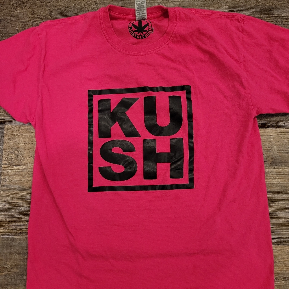 Mens Kush graphic tshirt